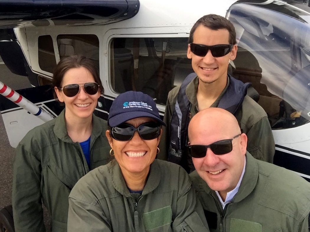 Anderson Cabot Center scientists Marianna Hagbloom (top left), Dr. Ester Quintana (bottom left), with Avwatch pilots Chris Kluckhuhn (bottom right) and Trevor Laue (top right)