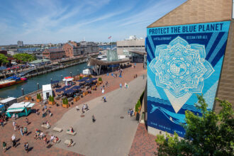 Aerial shot of Central Wharf plaza in front of the New England Aquarium